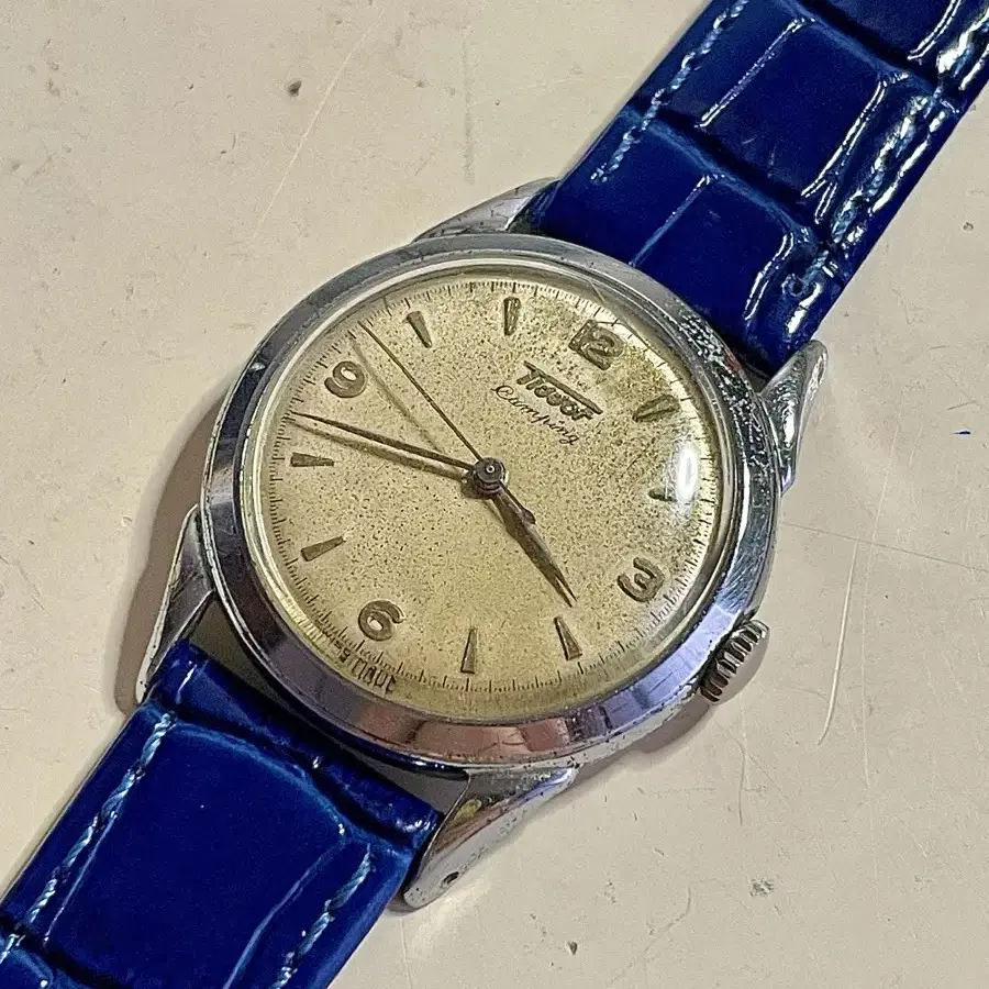 1950년대 빈티지 티쏘 캠핑 수동시계 TISSOT