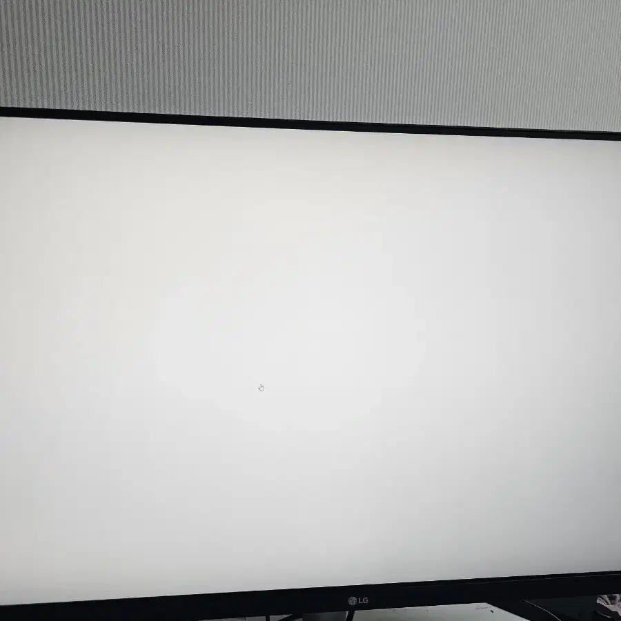 LG 32UN880 4K UHD 모니터(23년 산)