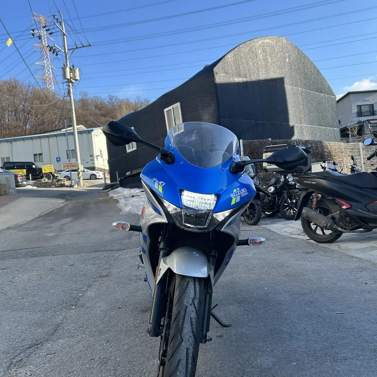 스즈키 gsxr125 스페셜 카울 21년식 1만키로 저렴하게 판매합니다