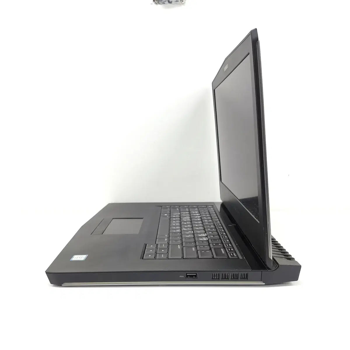 게이밍노트북 델 Alienware 15 R3 i7-7700HQ