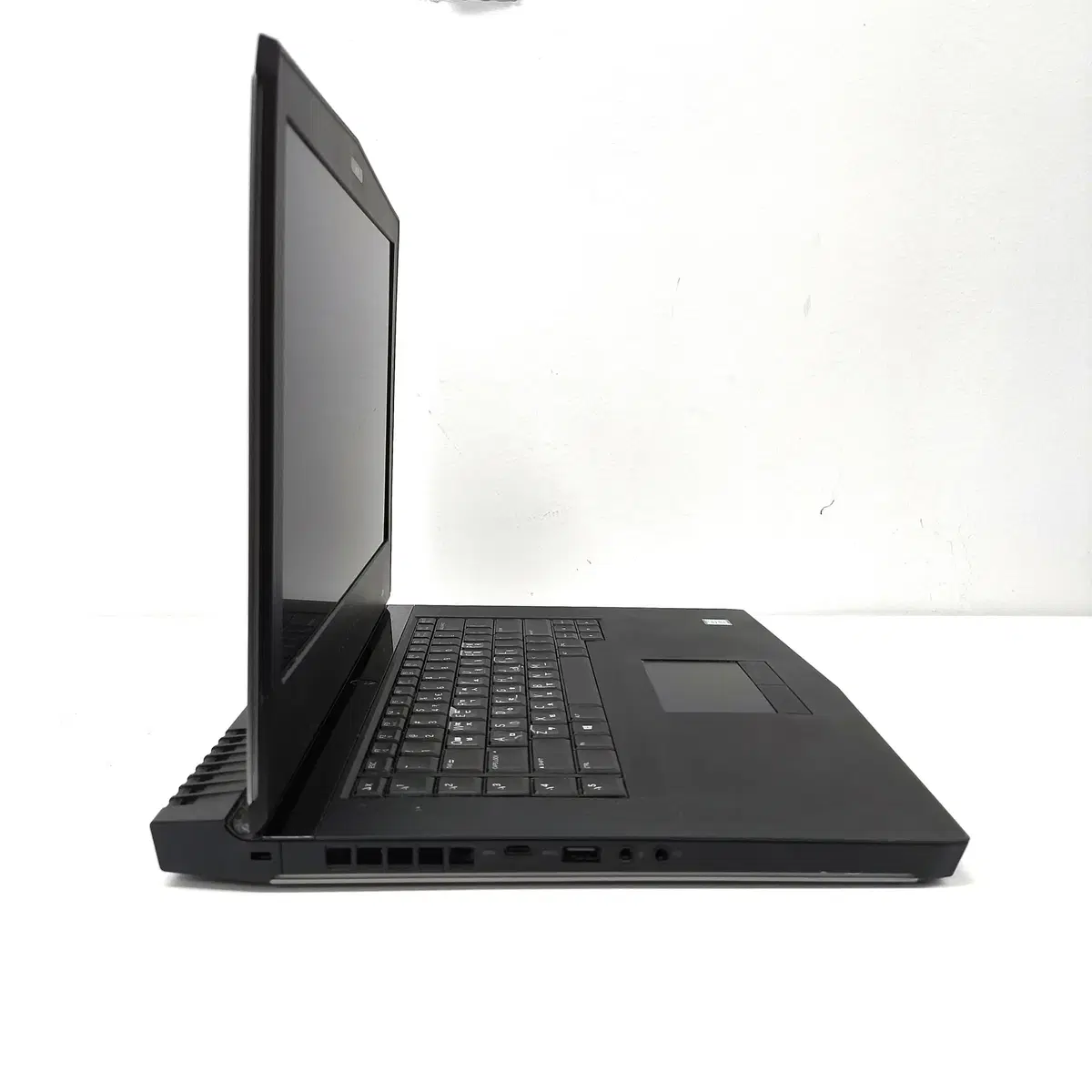 게이밍노트북 델 Alienware 15 R3 i7-7700HQ