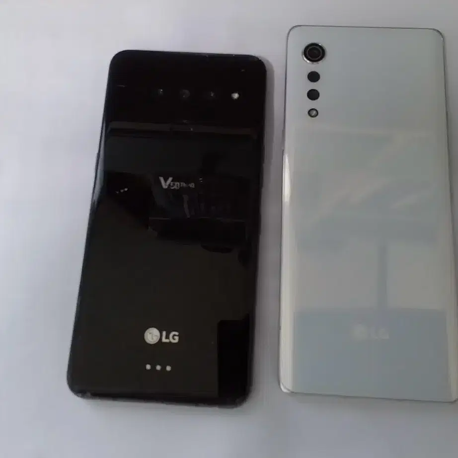 LG 벨벳, V50