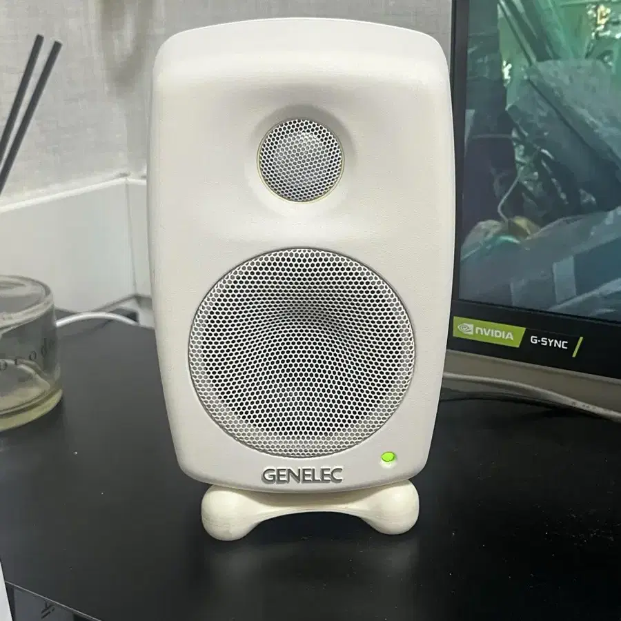 제네렉 genelec 6010a 화이트 모니터스피커  1조