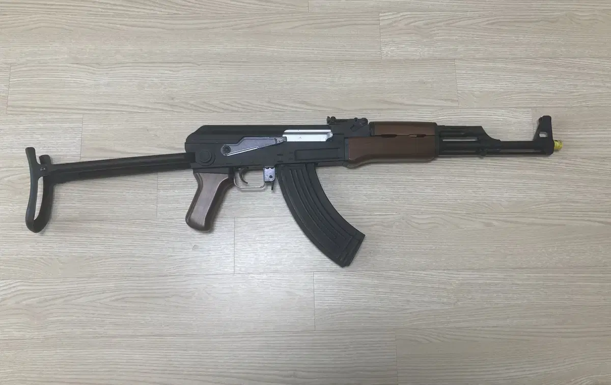 [판매완료] 장난감총 수정탄 모델건 AK47 판매합니다.