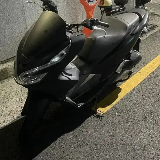 20년식 pcx125 판매합니다