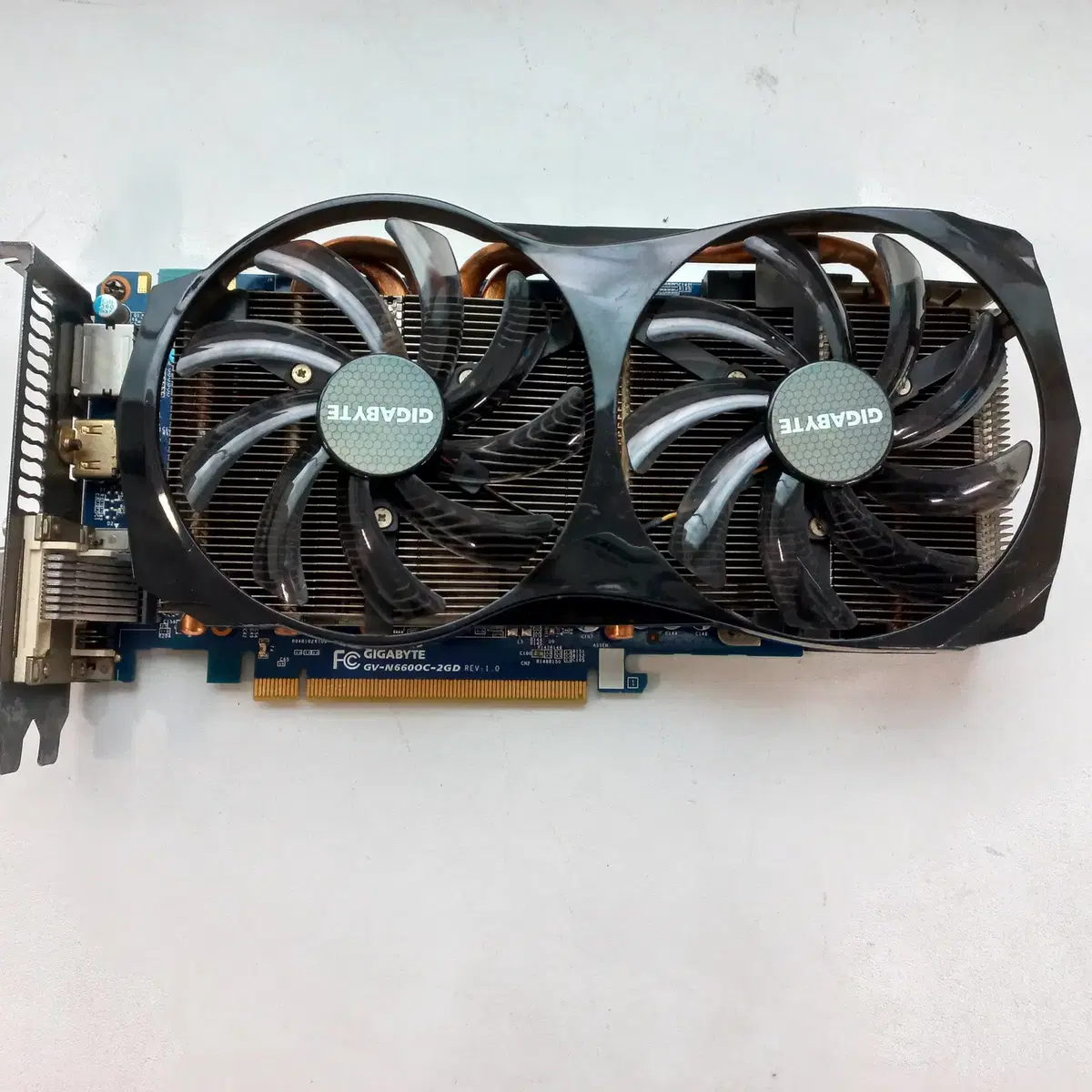 GIGABYTE 지포스 GTX660 D5 2GB WINDFORCE 2X