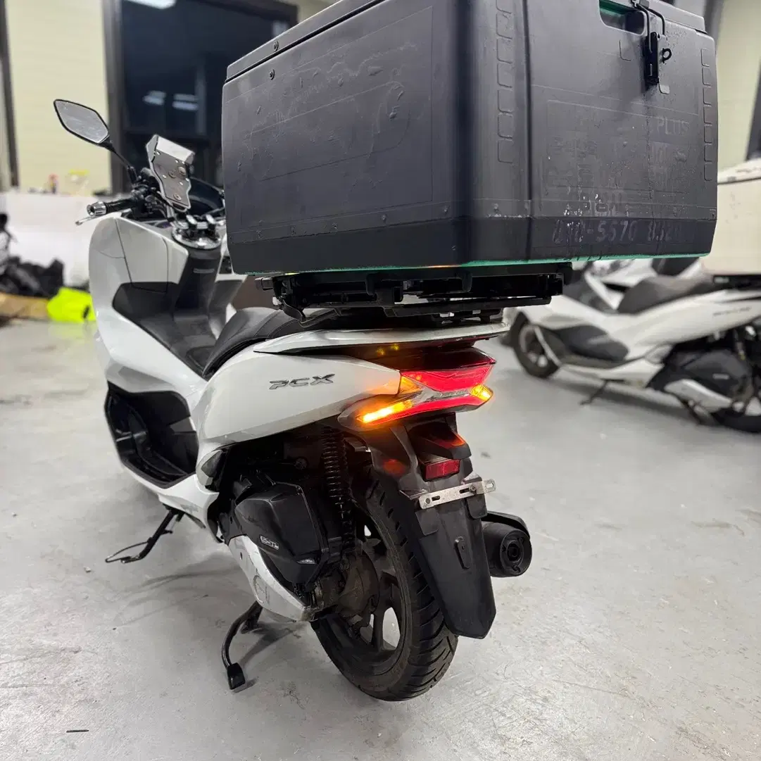 혼다 Pcx125 20년식 4만Km 판매합니다.