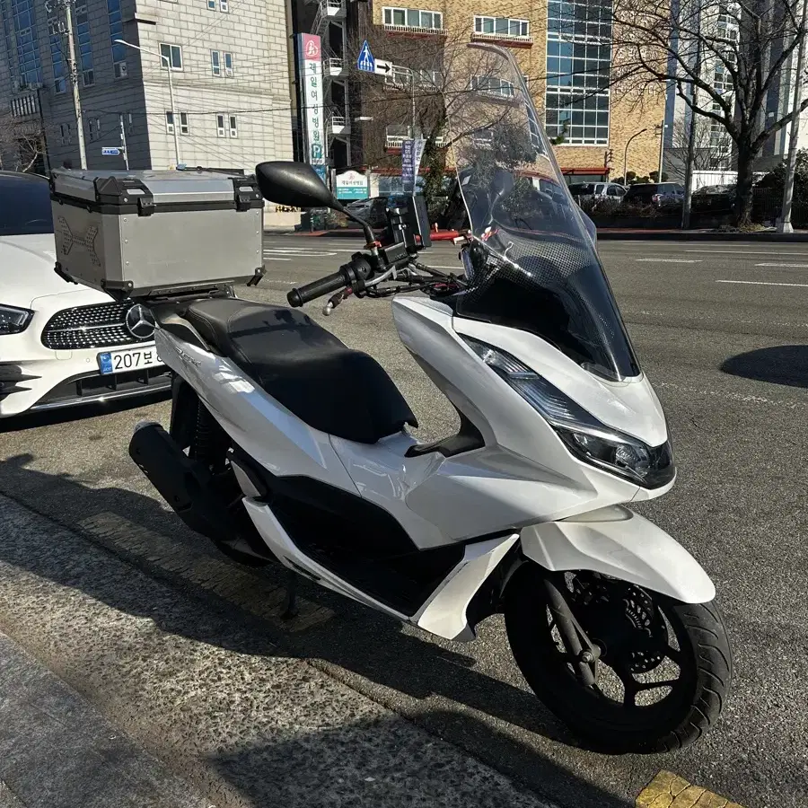 혼다 PCX125 2022년식 좋은 상태 유지중, 부산 오토바이