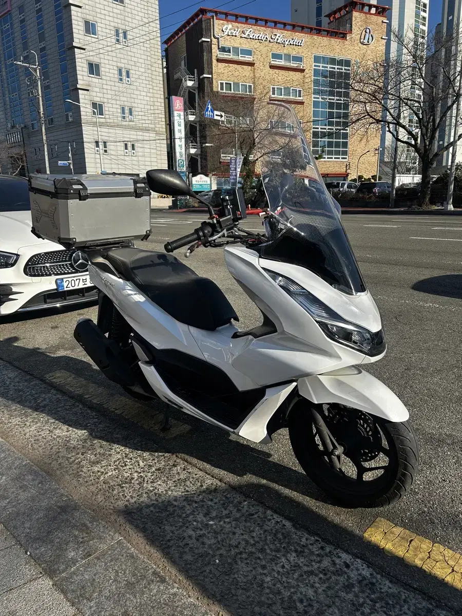 혼다 PCX125 2022년식 좋은 상태 유지중, 부산 오토바이