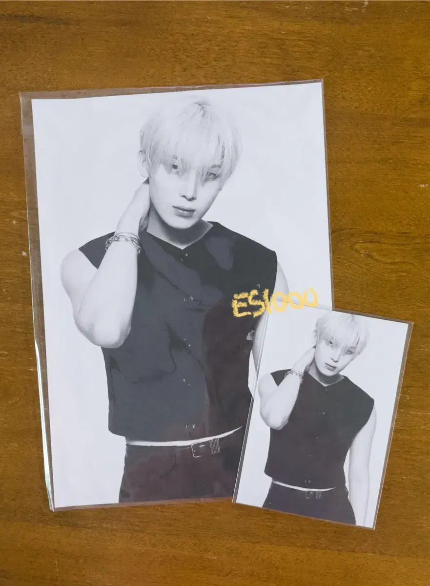 sunwoo, enhypen U-THIN Exhibition poster postcard WTS