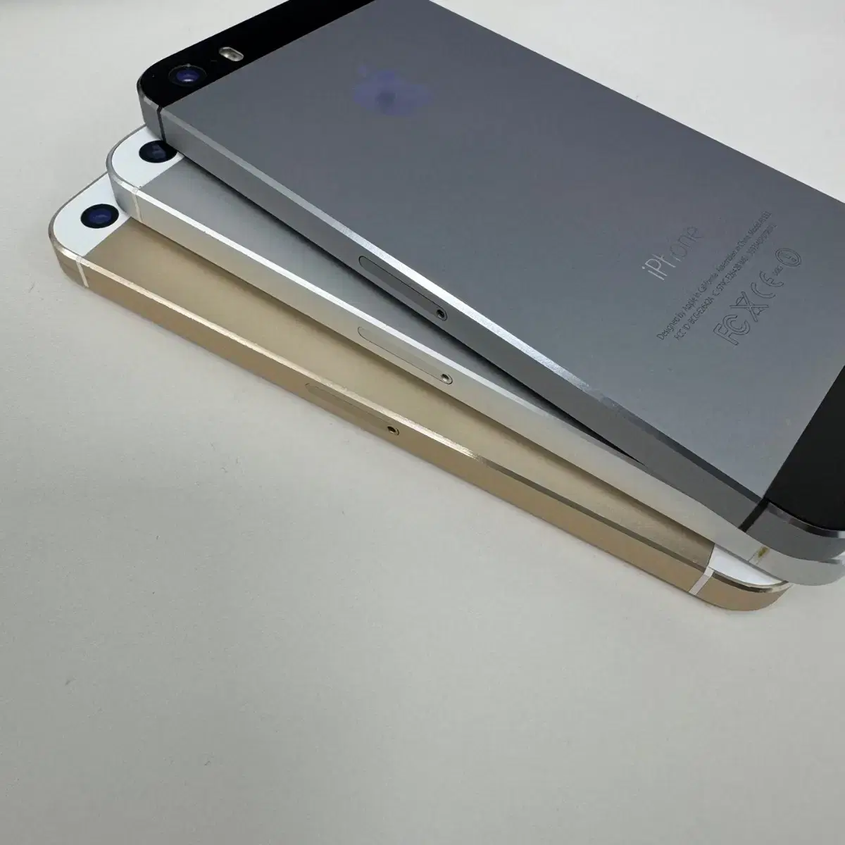 아이폰 5S A급 상등급(16GB)상태 최상! 빠른 배송!