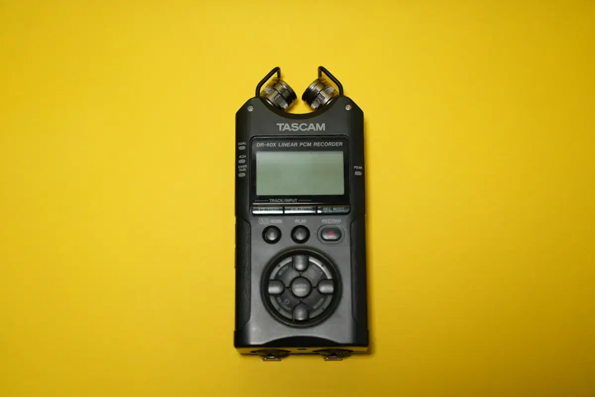 타스캠(tascam) dr-40x 판매 합니다