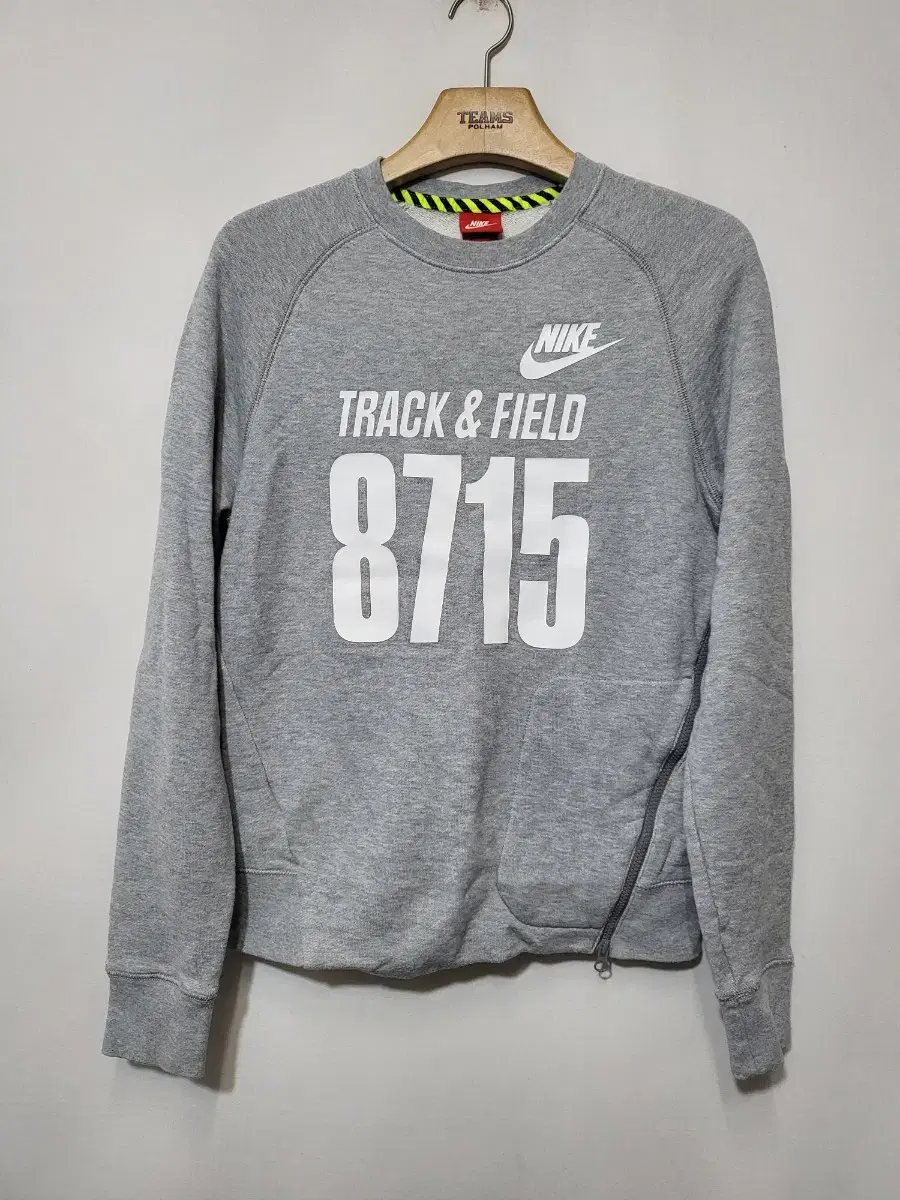 Nike men's and women's unisex sweatshirt