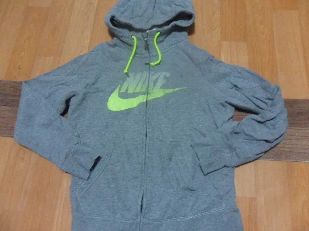 6,000 won Nike Women's Hooded Full-Zip Jacket Jumper BE-5