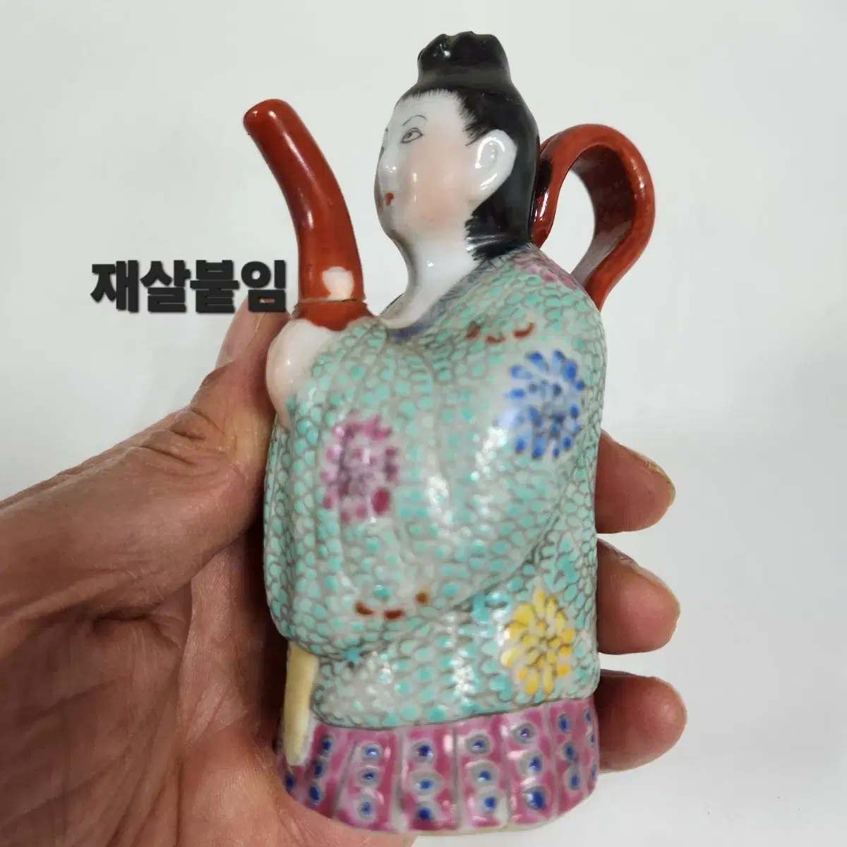 중국도자기              청중기 분채 여인상 연적