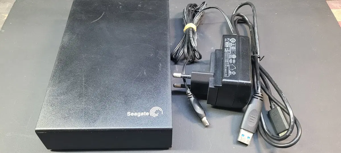 Seagate External Hard Drive 2TB 3.5" 5 Big Size SATA Scsi Backup