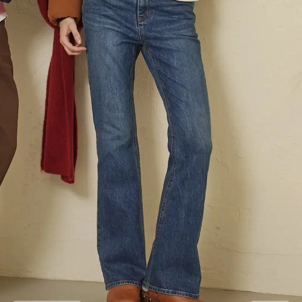 랭글러 FLARE FIT Span Denim 26 새제품