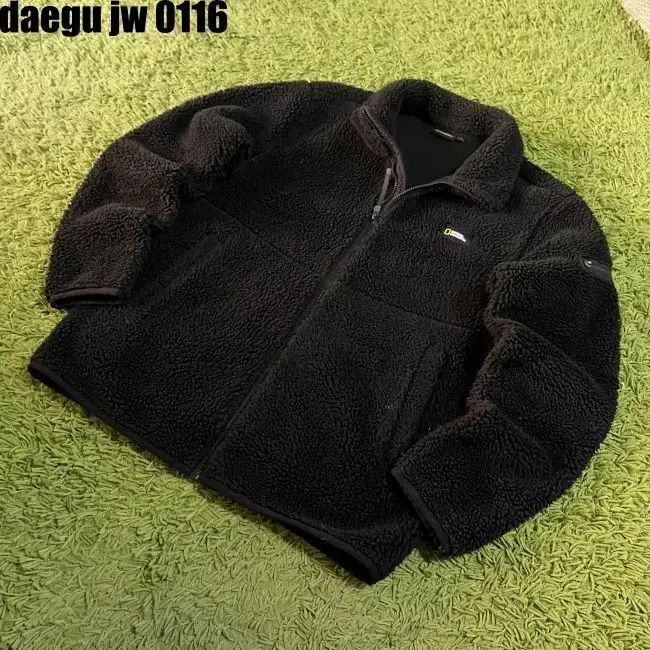 L National Geographic Fleece Jacket