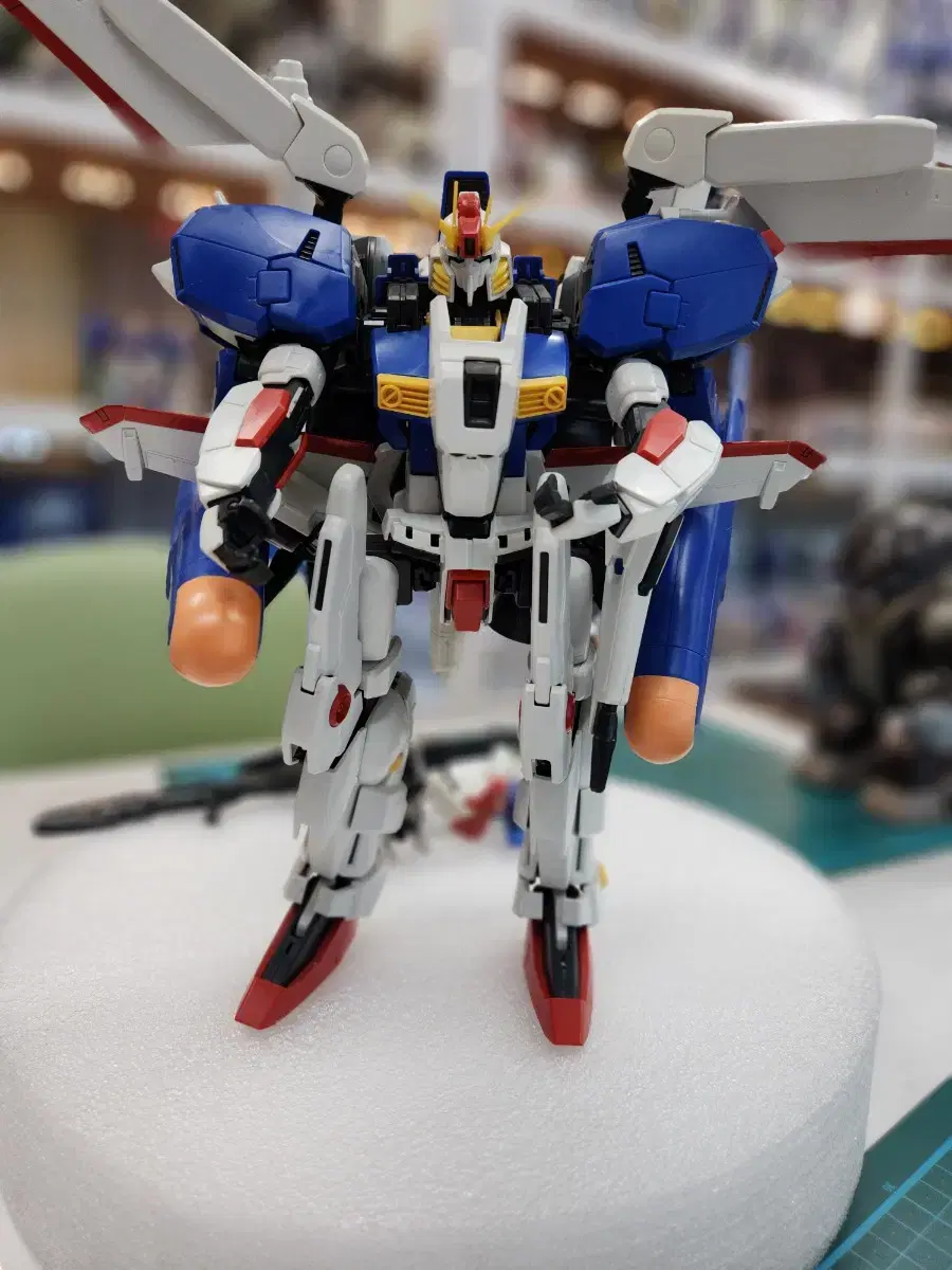 MG EX-S Gundam Last photo Horns No mount X