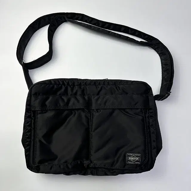 PORTER TANKER SHOULDER BAG (L) 포터 탱커 숄더백