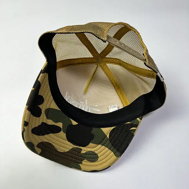 BAPE x STUSSY Trucker Cap 베이프 스투시 트러커 캡