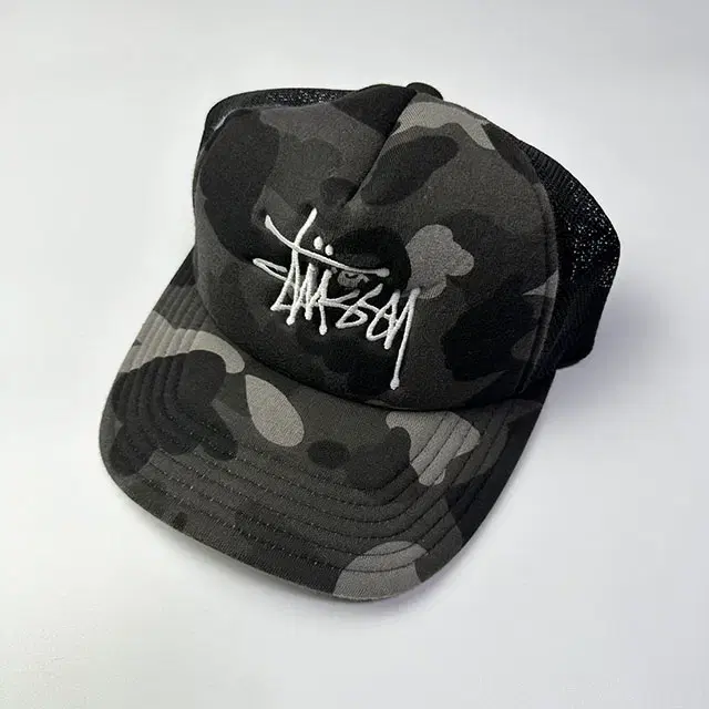 BAPE x STUSSY Trucker Cap 베이프 스투시 트러커 캡