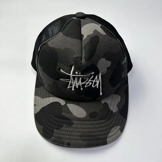 BAPE x STUSSY Trucker Cap 베이프 스투시 트러커 캡