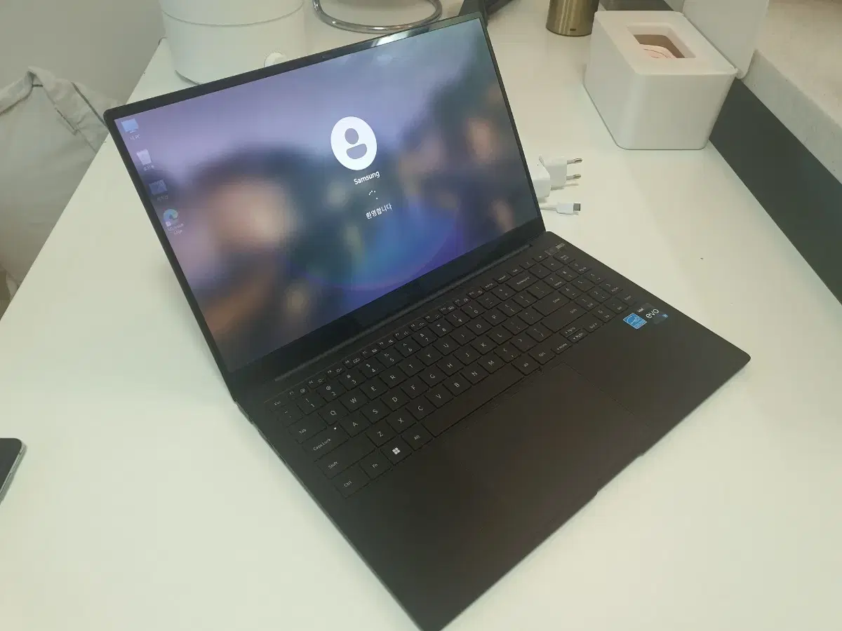 삼성 노트북 갤럭시북2 프로 i7 2023 쿨매 Nt950xee 1.1k