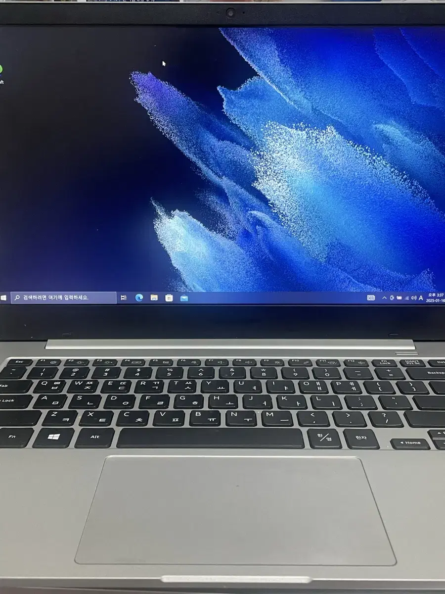 Selling the Samsung Galaxy Book Go!