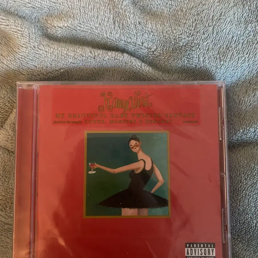 칸예 mbdtf 미개봉 CD