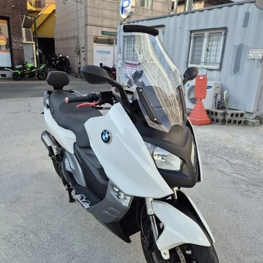 BMW c600 14년식 팝니다 아크라 포빅 구변차량 깔끔 깨끗