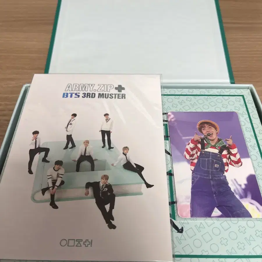 방탄소년단 머스터 3기 DVD 풀셋 (호석 제이홉 포카 O)