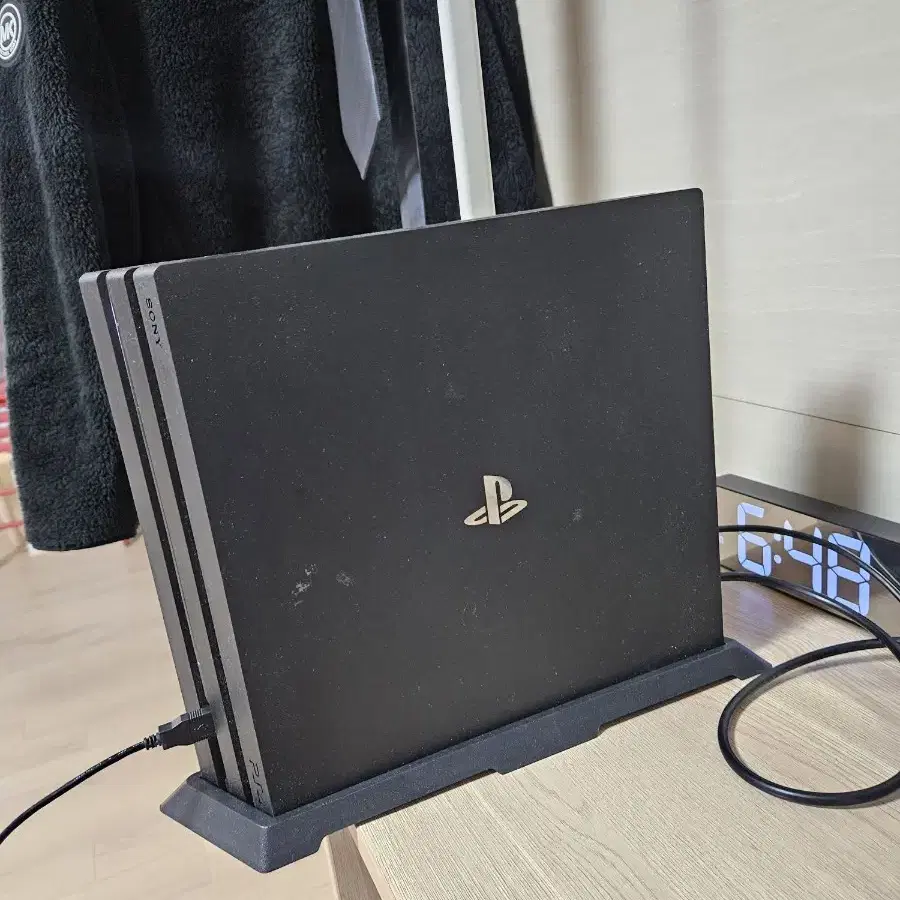 PS4 프로 (게임 19개 포함)