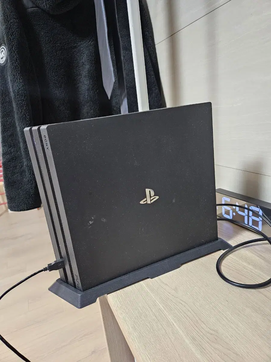 PS4 프로 (게임 19개 포함)