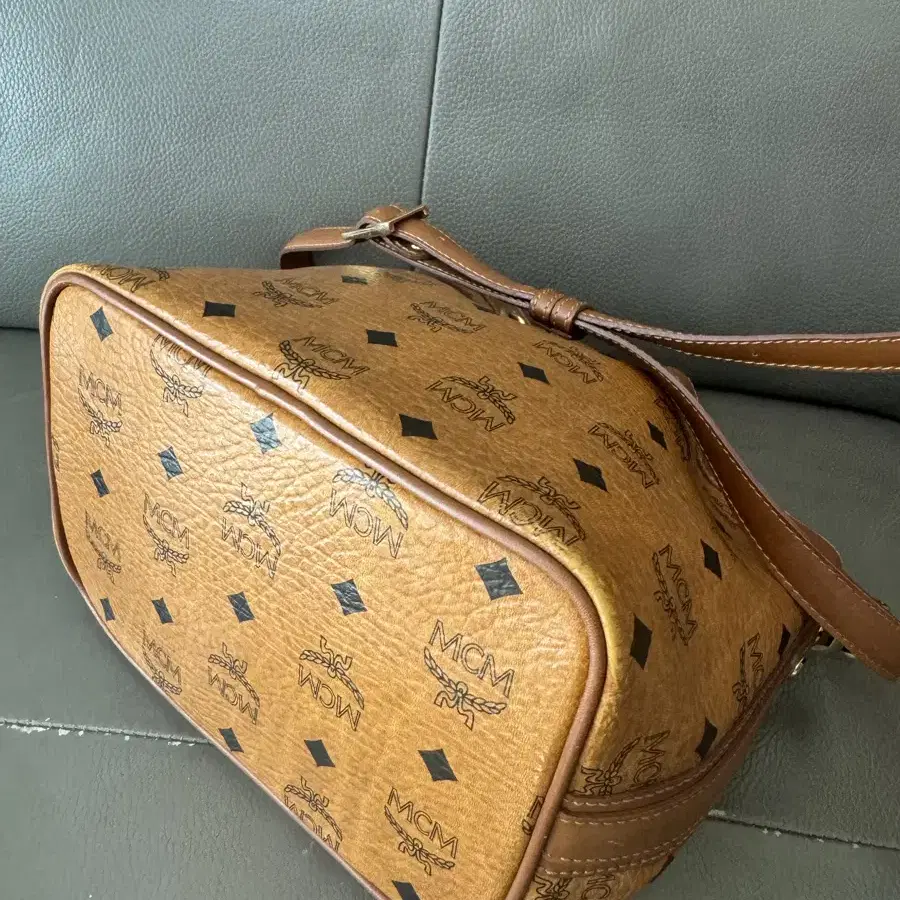 정품 mcm 가방