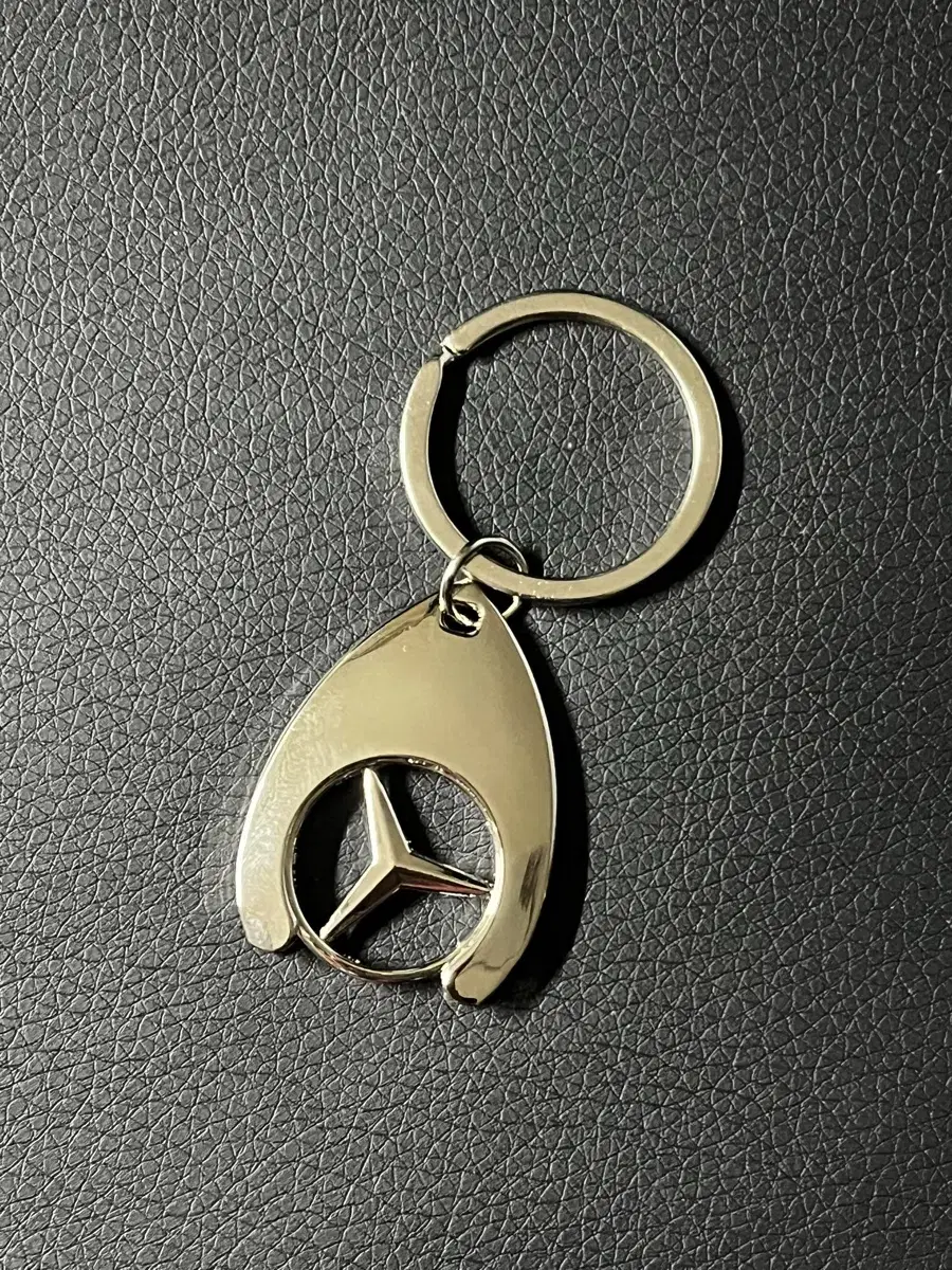 MERCEDES BENZ keyring