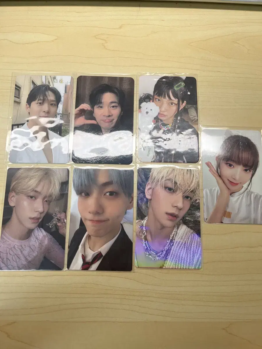 Sell the idol photocard