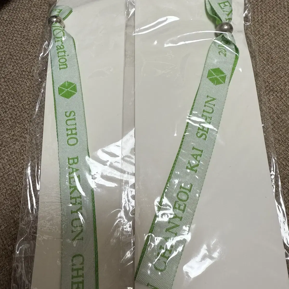 엑소 콘서트 굿즈 Exploration bracelet