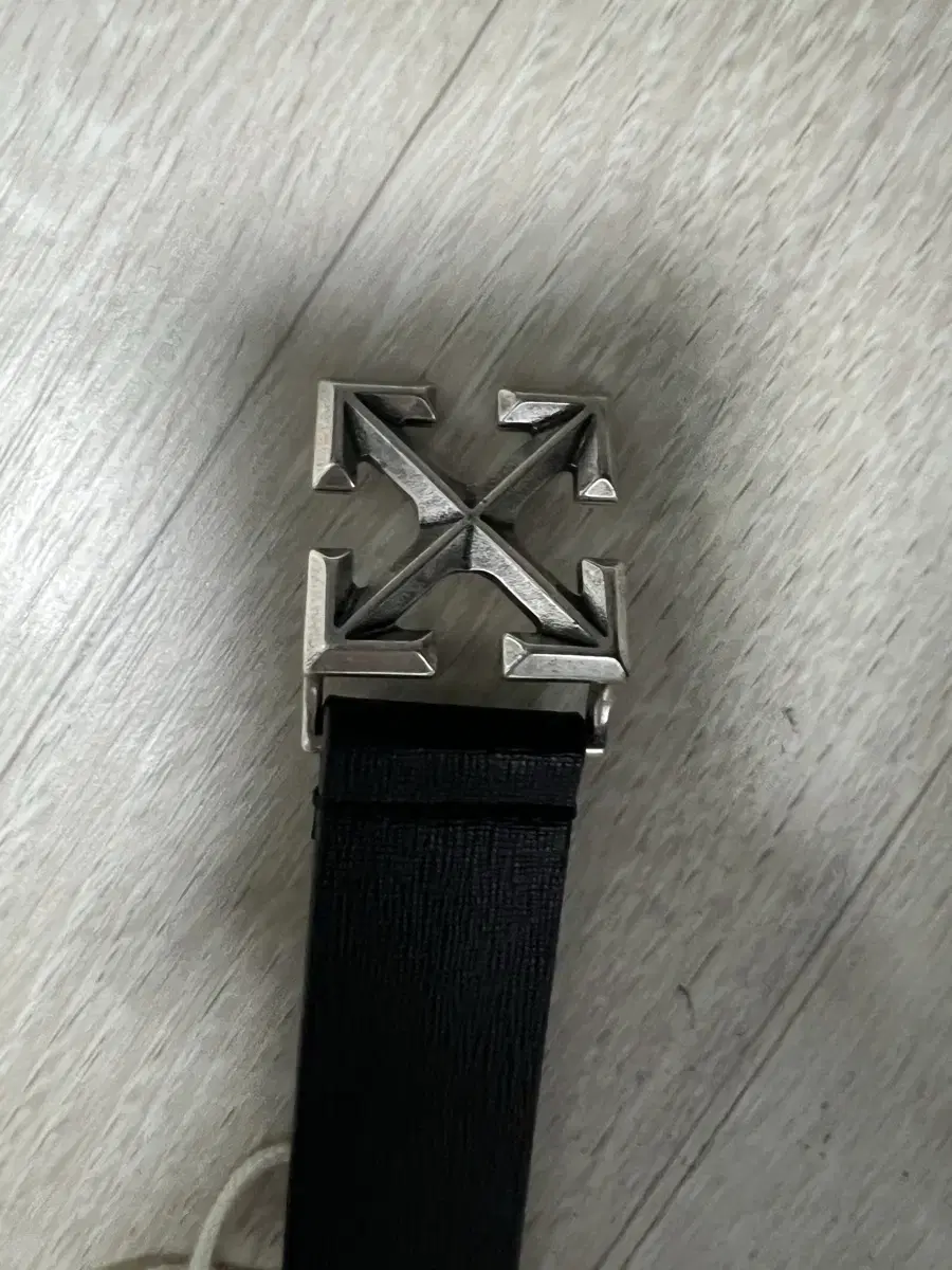 Off white arrow leather belt 오프화이트 벨트