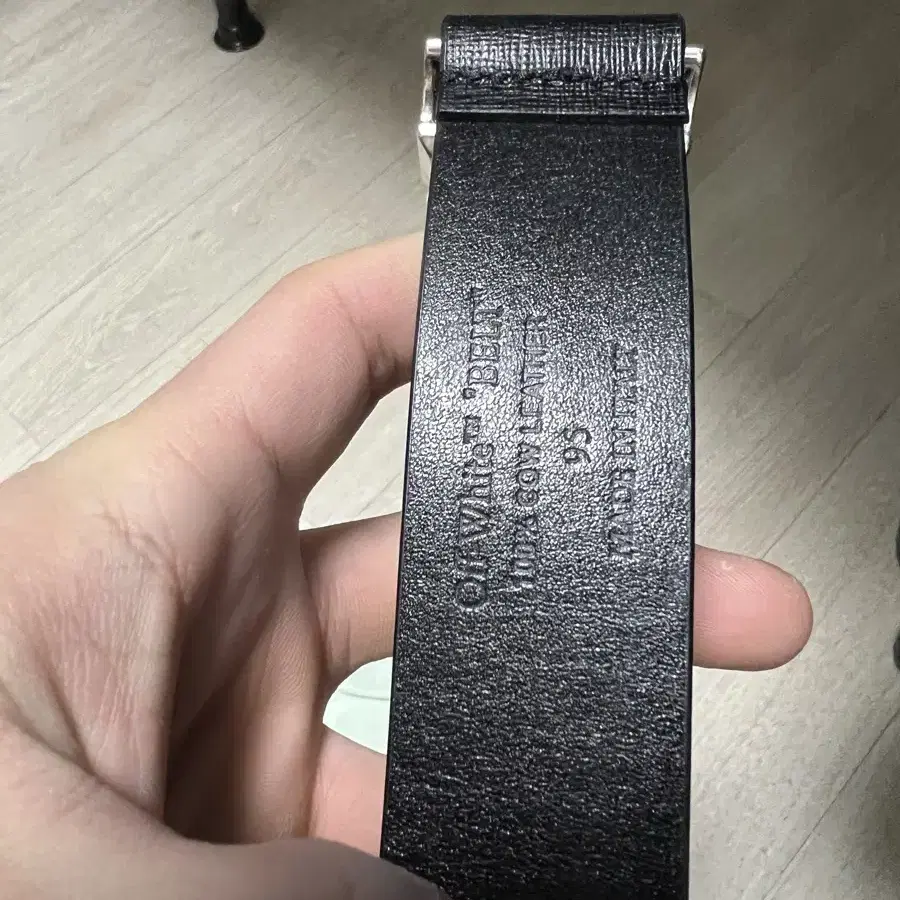 Off white arrow leather belt 오프화이트 벨트