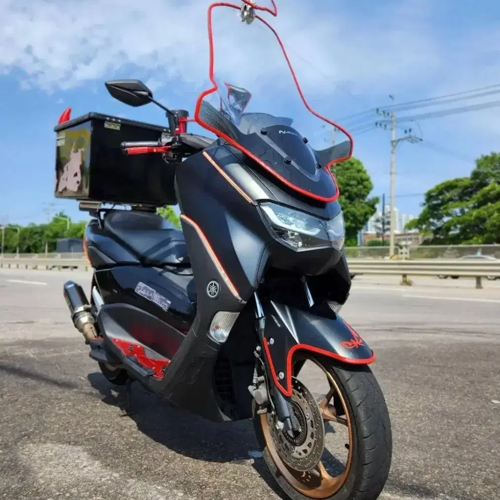 YAMAHA NMAX125 22년식 세미튜닝차량