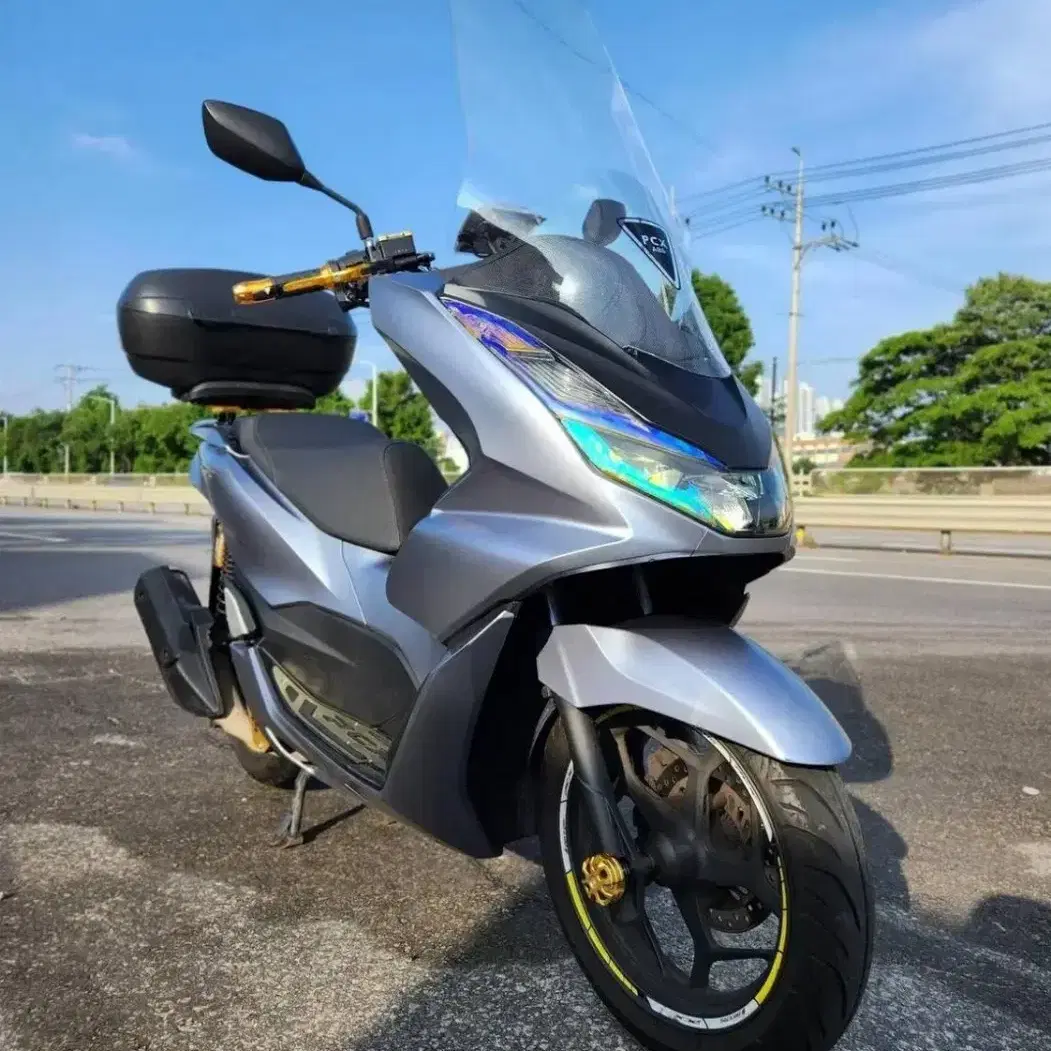 HONDA PCX125 21년식 ABS 탑박스