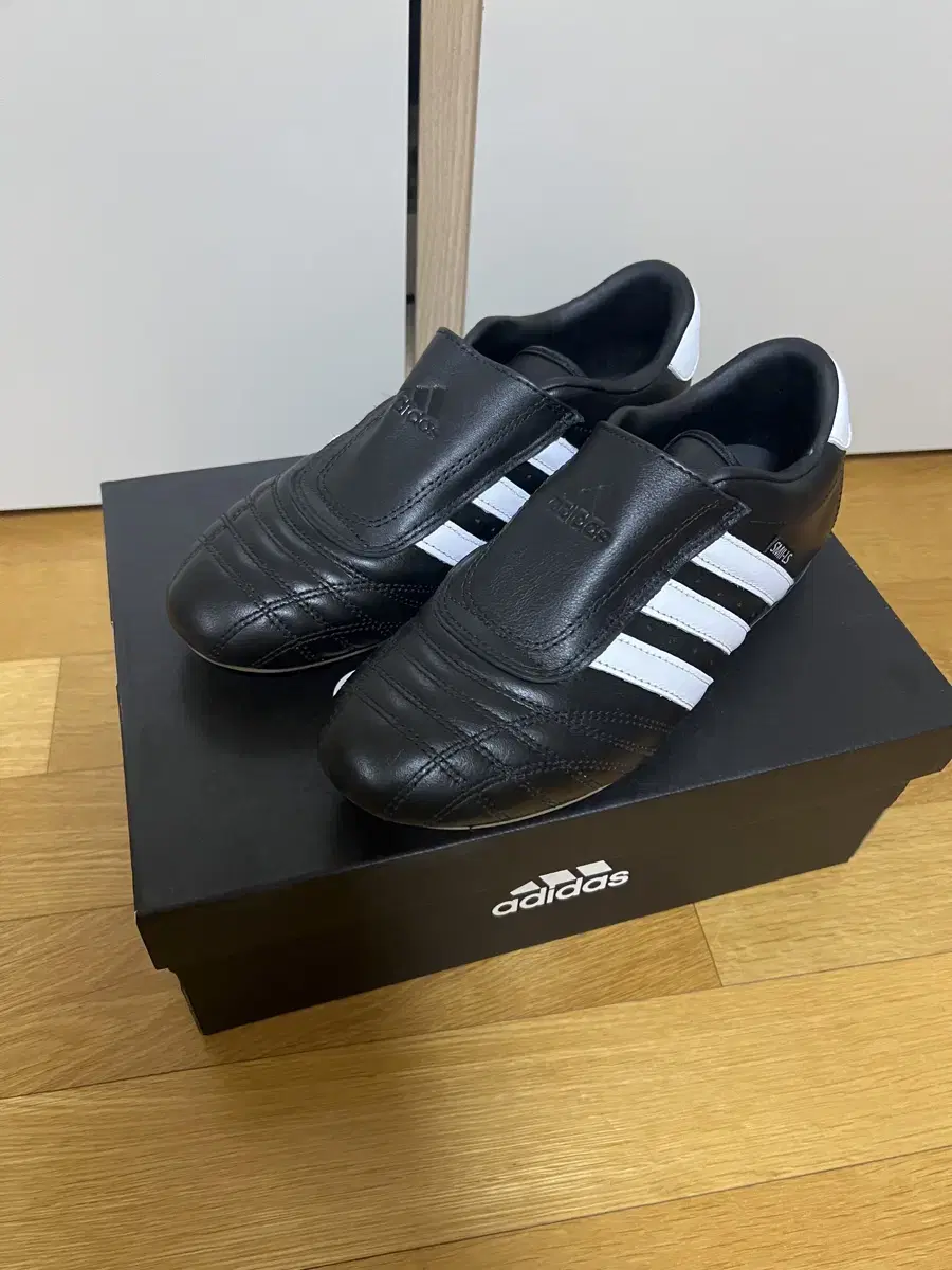 adidas 아다다스 태권도화 235