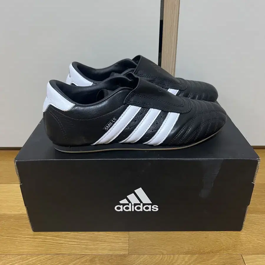 adidas 아다다스 태권도화 235