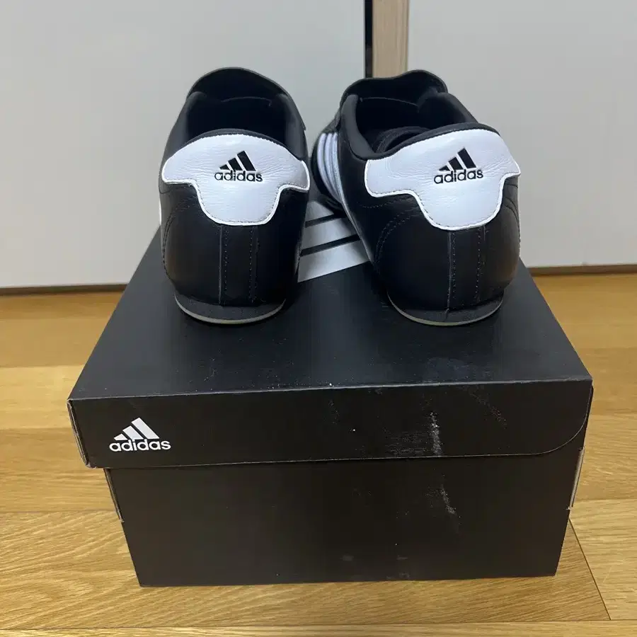 adidas 아다다스 태권도화 235