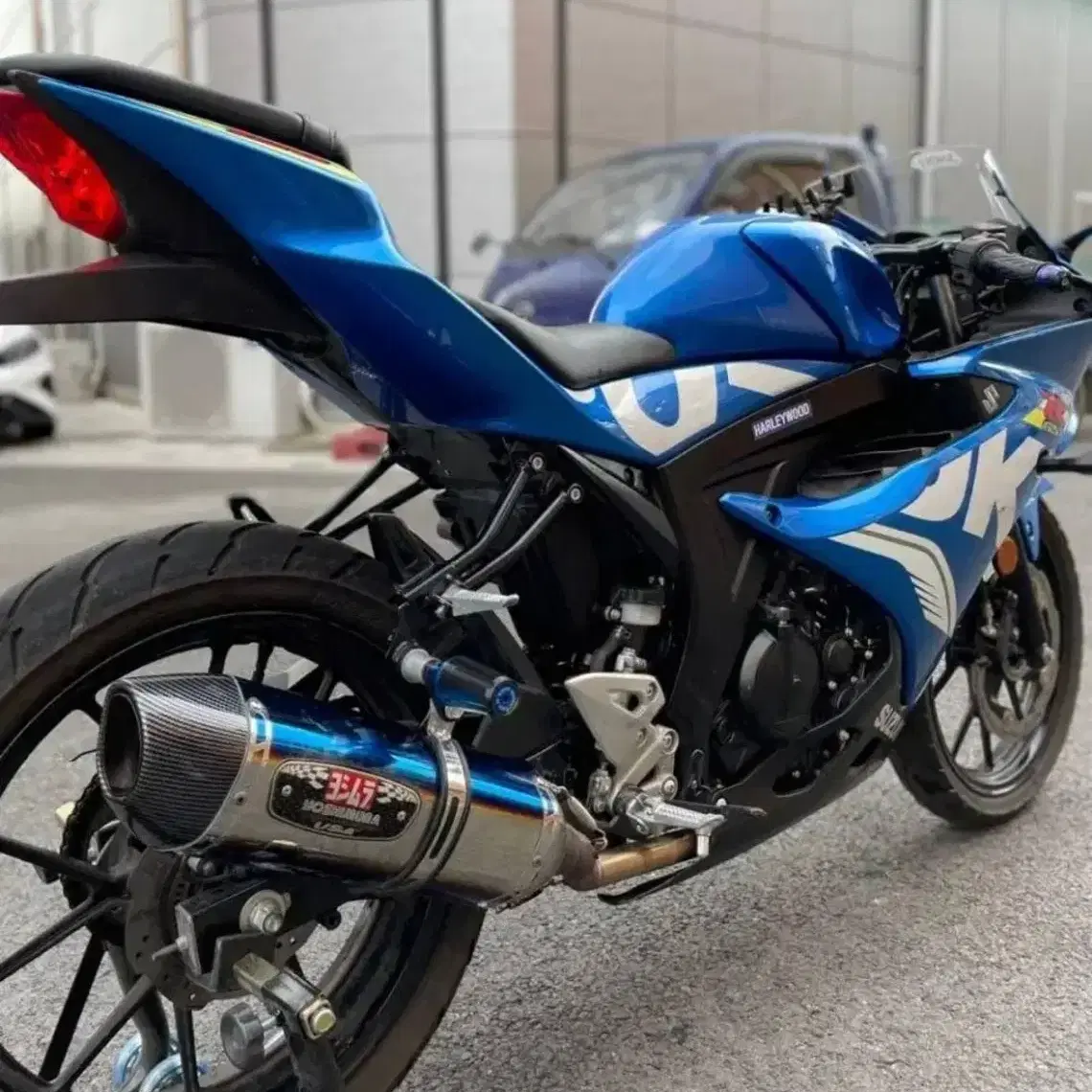 SUZUKI GSX-R125 19년식 키로수짧은차량 요시무라 구변완료