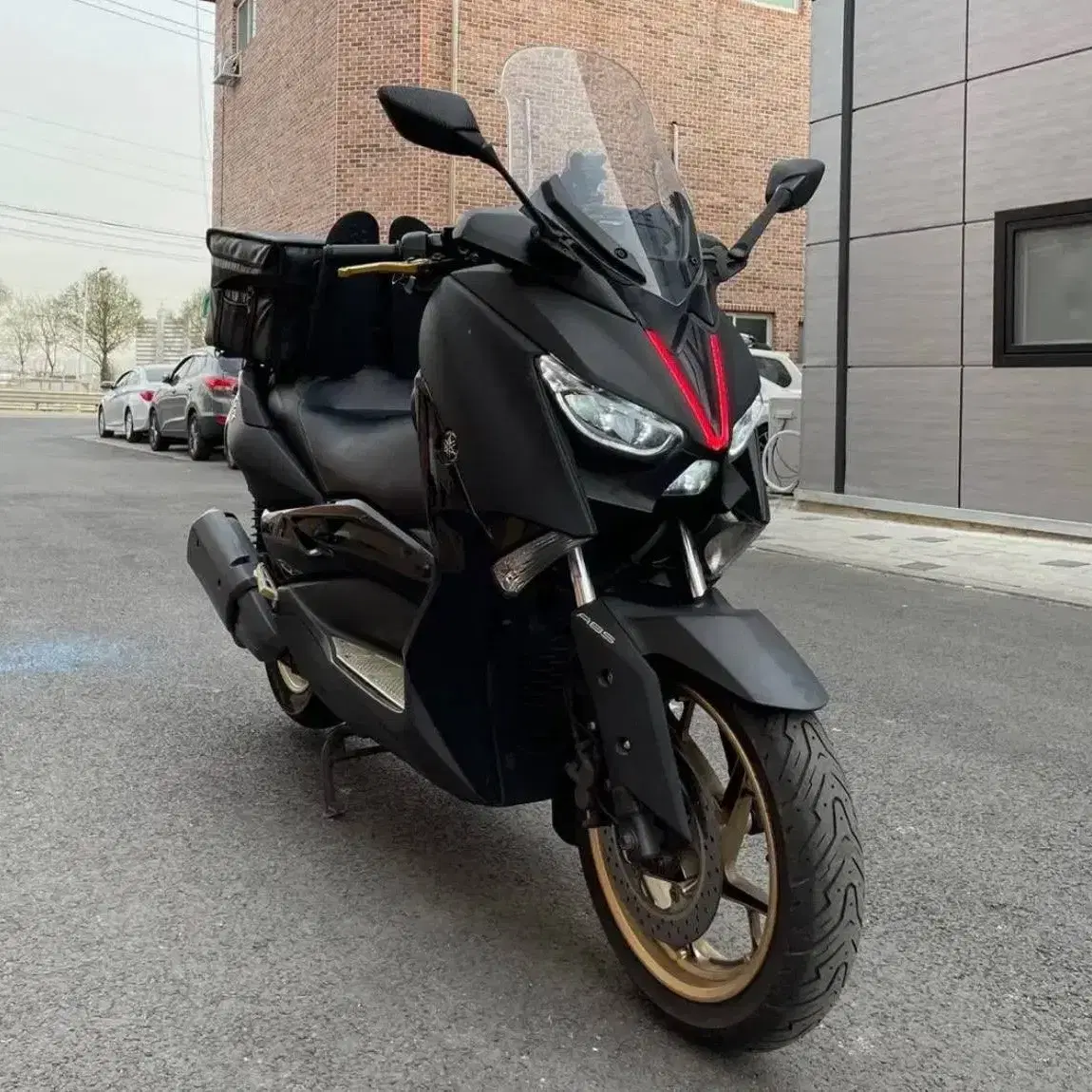 YAMAHA X-MAX300 20년식 저렴하게 판매합니다