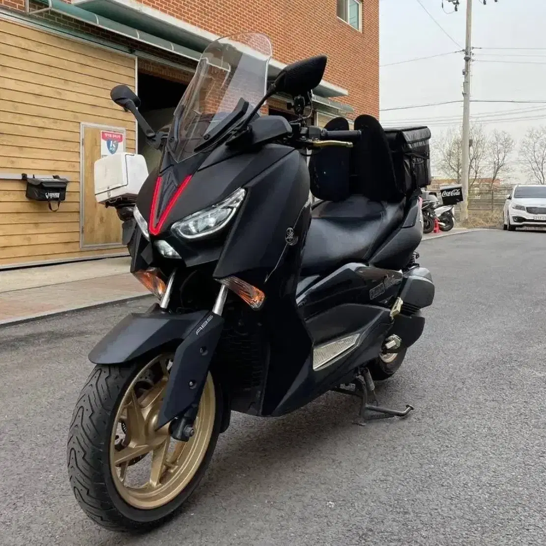 YAMAHA X-MAX300 20년식 저렴하게 판매합니다