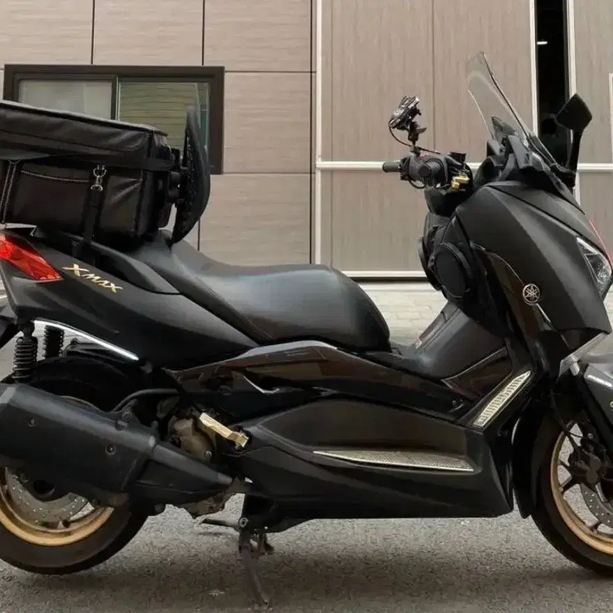 YAMAHA X-MAX300 20년식 저렴하게 판매합니다