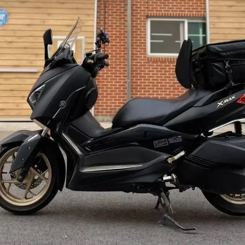 YAMAHA X-MAX300 20년식 저렴하게 판매합니다